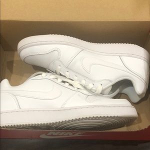 Men’s Nike Ebernon Low